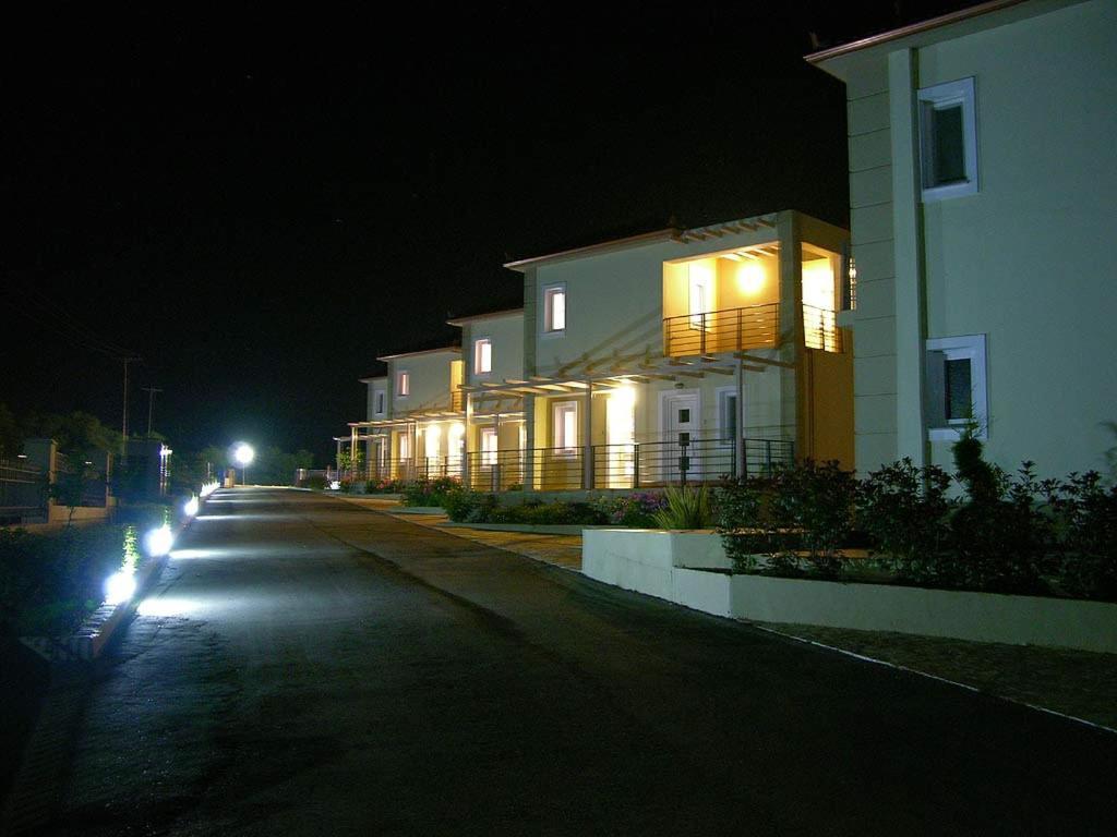 Antonios Village Hotel & Apartments Arkoudi Exterior foto