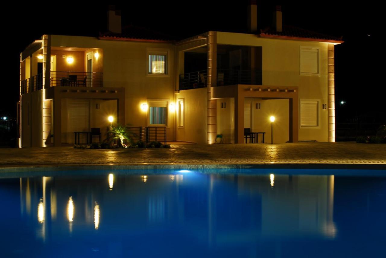 Antonios Village Hotel & Apartments Arkoudi Exterior foto