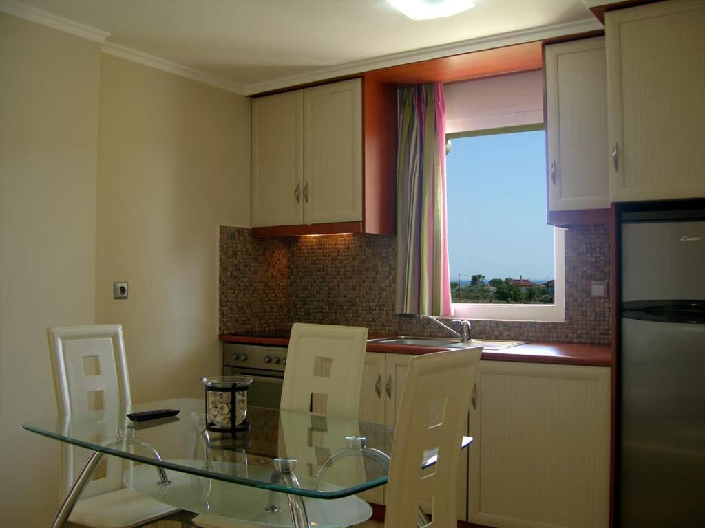 Antonios Village Hotel & Apartments Arkoudi Exterior foto
