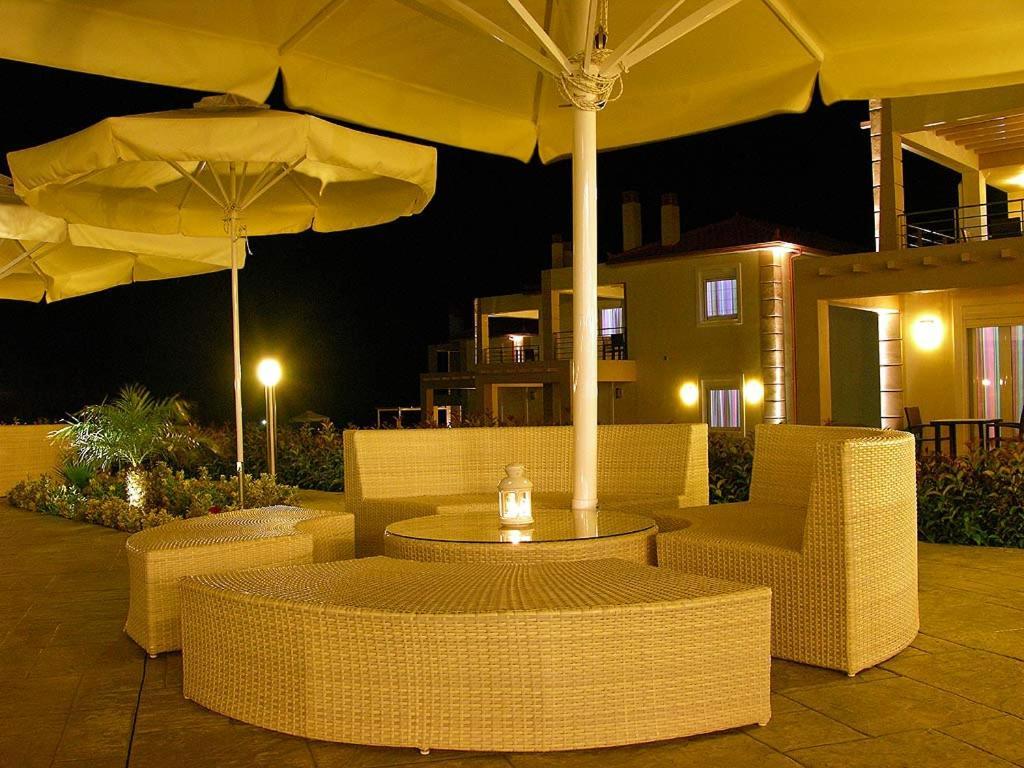 Antonios Village Hotel & Apartments Arkoudi Exterior foto